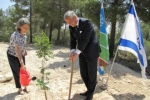 The Prime Minister of Flanders Combines Vision and Reality as He Plants a Tree in the Jerusalem Hills 